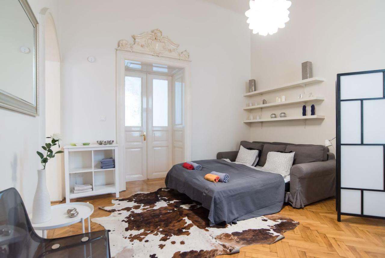 Broadway Apartment Budapest Exterior photo